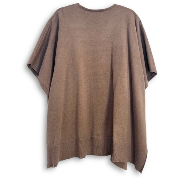 Chico's V Neck Taupe/Tan Oversized Soft Knit Poncho Sweater EUC - Picture 3 of 4